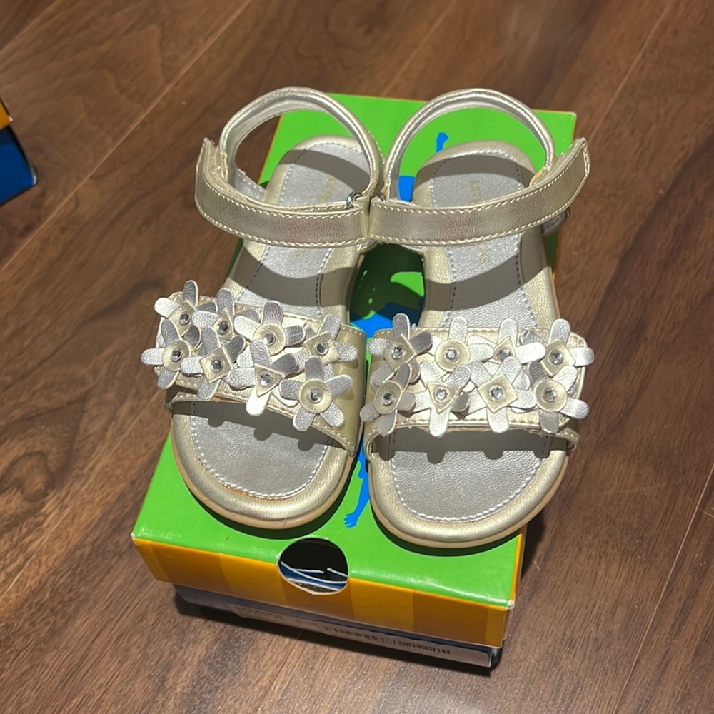 Brand new stylish and comfy girls gold and silver sandals, multiple sizes